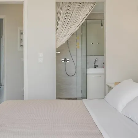 Ai Helis House Villa