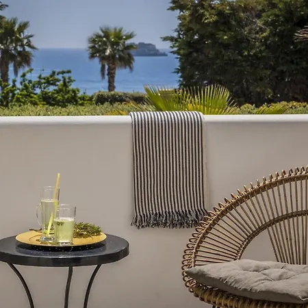 Ai Helis House Villa *