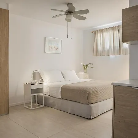 Villa Ai Helis House *