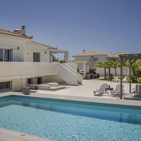 Villa Ai Helis House *