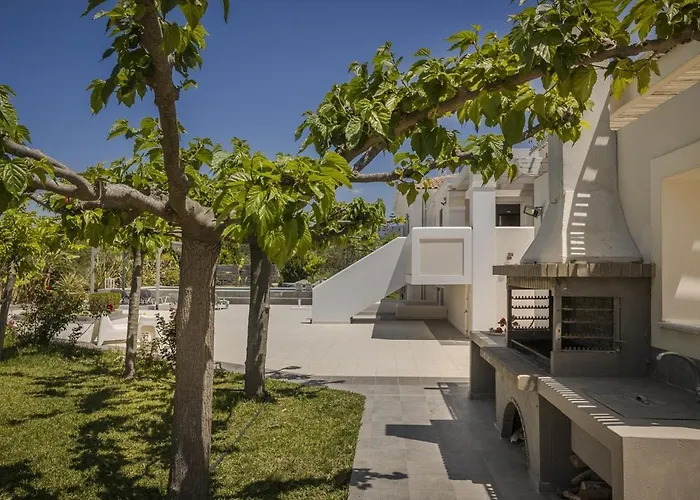 Ai Helis House Vila Svoronata