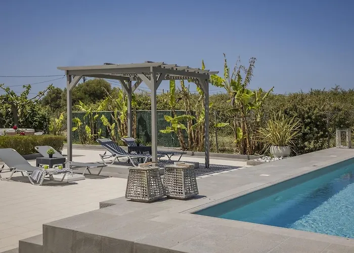 Ai Helis House Svoronata