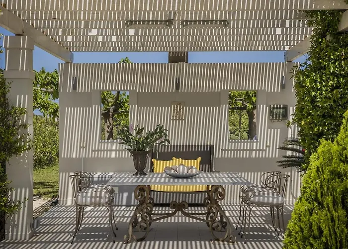 Ai Helis House Svoronata